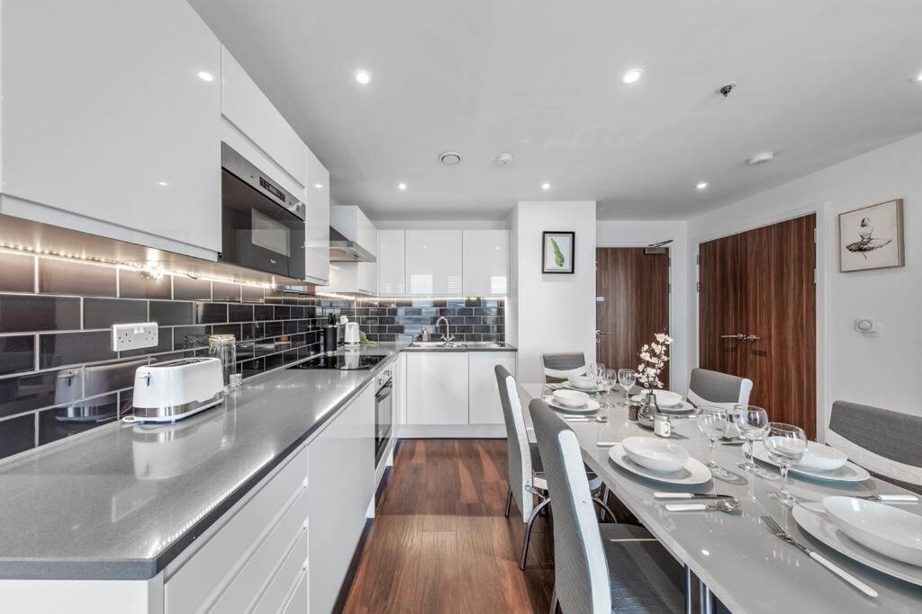 Amazing Britania 1 Bedroom Flat In London Bp40 Buitenkant foto