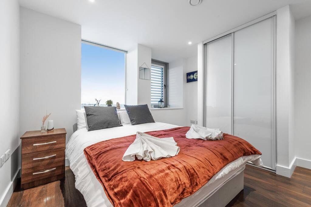 Amazing Britania 1 Bedroom Flat In London Bp40 Buitenkant foto